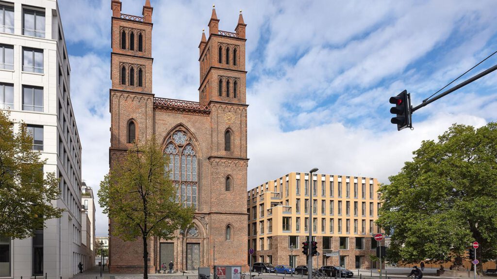 Wohnen auf Zeit in Berlin-Mitte am Nº3 Schinkelplatz nahe Friedrichswerdersche Kirche und Spreeufer