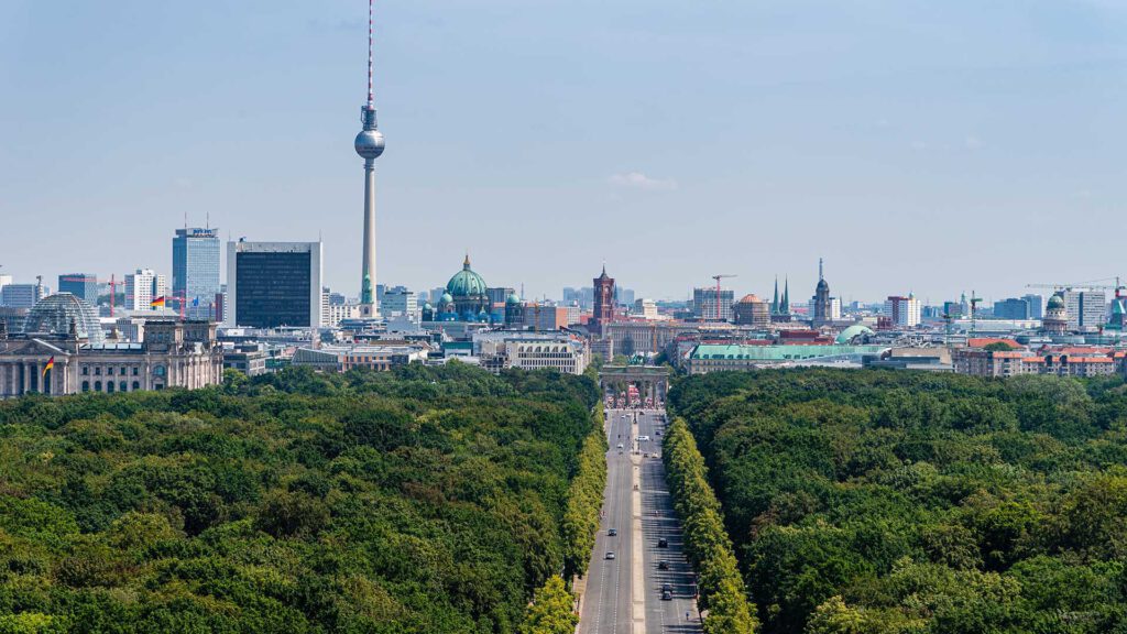 Wohnen auf Zeit in Berlin-Mitte am Nº3 Schinkelplatz nahe Tiergarten und grünen Parkanlagen